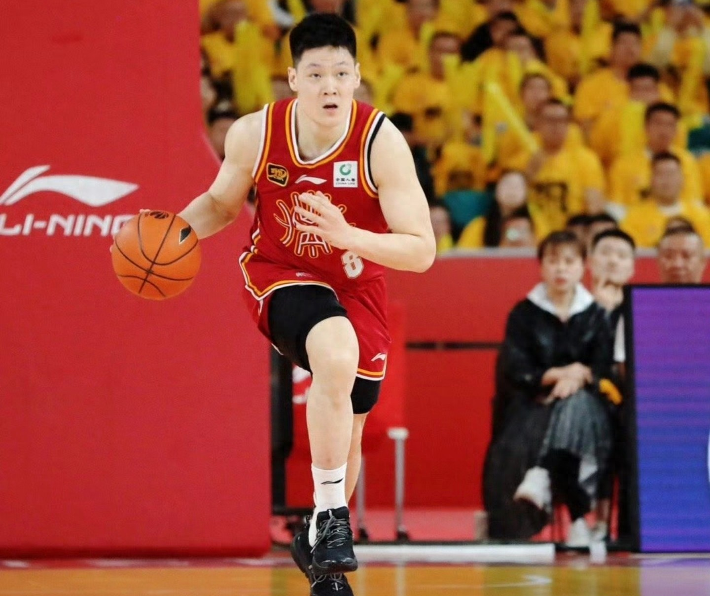 亚博-风云突变！北京首钢今晚再遭质疑，NBA常规赛版图或变，信心回归，资深球员宣示担当-亚博