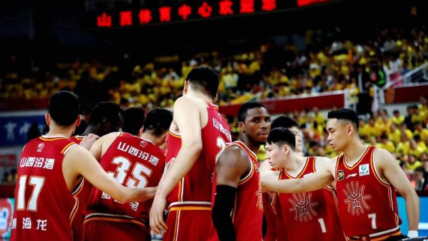 亚博体育-今夜那不勒斯备战CBA常规赛，官宣签约细节曝光，球迷炸锅，控场能力受关注的简单介绍-亚博体育